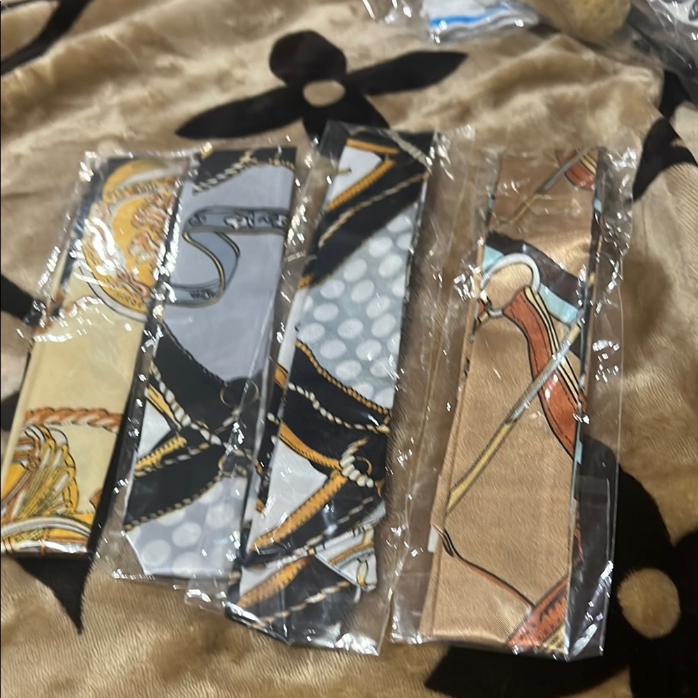 Set of Four Patterned Hair Ties